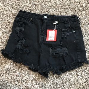 high waisted distressed short shorts